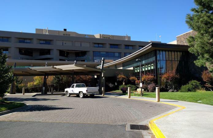 Nurses At St Charles Hospital In Bend Vote To Authorize Strike The   St. Charles Health System Bend 